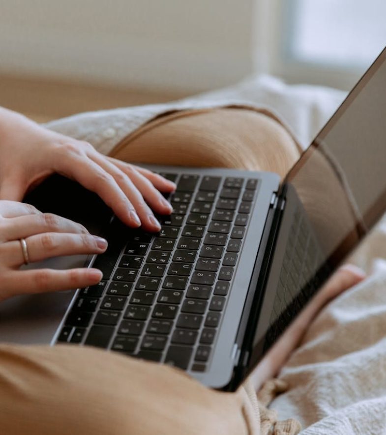 pexels-tatianasyrikova-3975589